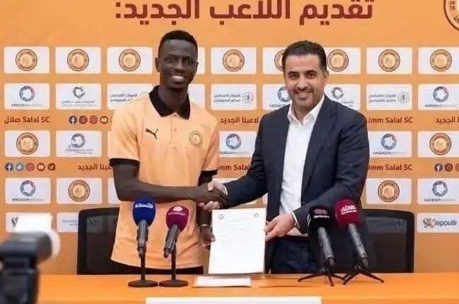أحمد “التش” يمقلب المريخ السوداني ويحول مساره إلى قطر