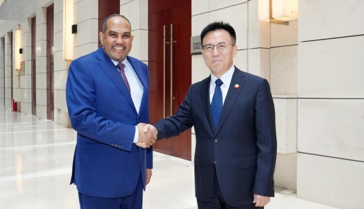 السودان يعلن العودة للعمل مع شركة CNPC الصينية للنفط
