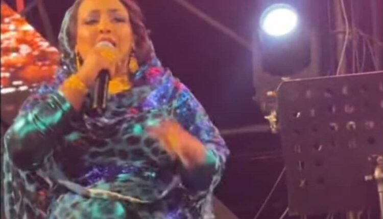 نجاح كبير لـ”حفل هدى عربي” بالقاهرة والسلطانة تثير الجدل..الجمهور حضر بدون استنفار
