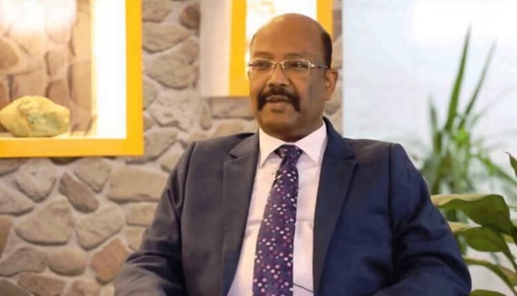 السودان:مدير شركة أرياب للتعدين في أول تعليق عقب قرار إقالته بعد رفضه توقيع اتفاقية ومغادرته الى الإمارات