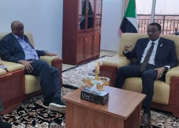 وزير التعليم العالي يحسم الجدل بشأن عودة الجامعات السودانية