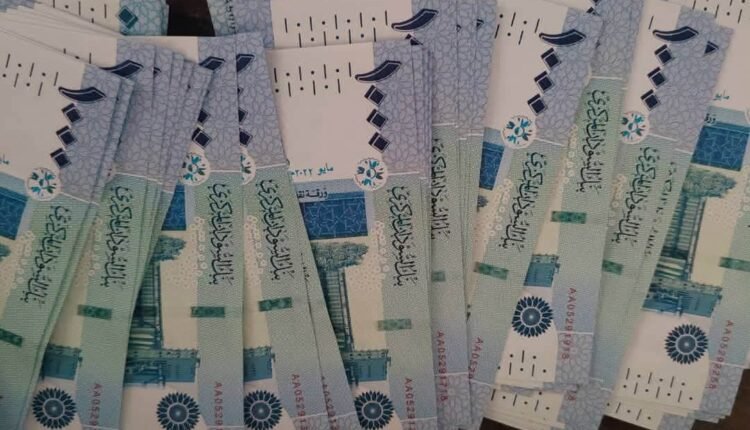 مصادر: ضخ كميات من عملات يُشتبه في تزويرها بأسواق سودانية