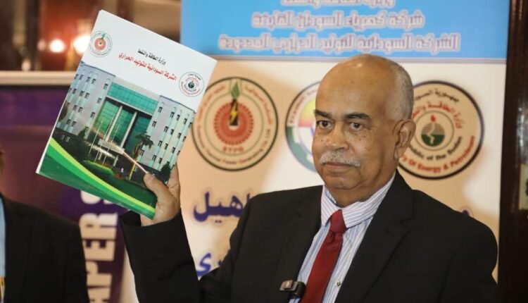 وزير الطاقة يعلن خارطة طريق جديدة لإعادة إعمار قطاع الكهرباء