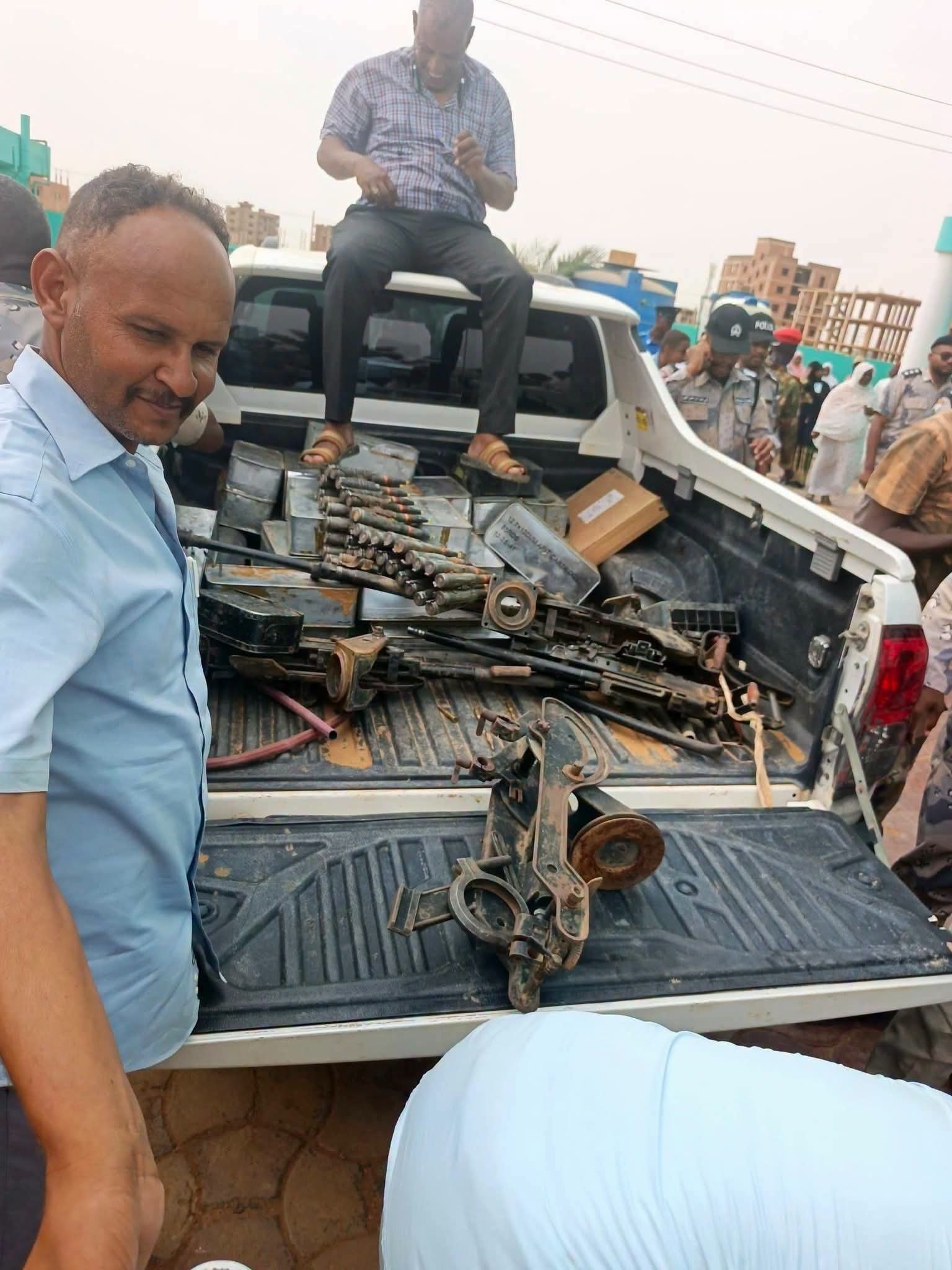 ضبط أسلحة ضخمة وأجانب في مقر بالخرطوم ..أكثر من 38 دوشكا ومدافع وقرنوف ودانات وقناصات وبنادق وآلاف الطلقات تفاصيل عملية مداهمة أمنية عسكرية