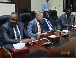 كامل إدريس يطلع وفد ترويكا السيسا على تطورات الحرب في السودان كامل إدريس يطلع وفد ترويكا السيسا على تطورات الحرب في السودان