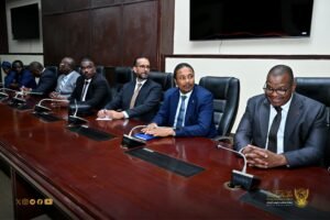 كامل إدريس يطلع وفد ترويكا السيسا على تطورات الحرب في السودان كامل إدريس يطلع وفد ترويكا السيسا على تطورات الحرب في السودان