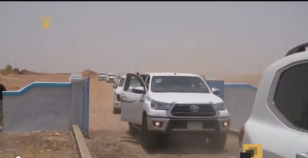 عضو في مجلس السيادة تقود موكب ضخم من السيارات الرئاسية الفارهة لتفقد محطة مياه..جدل واسع وانتقادات عضو في مجلس السيادة تقود موكب ضخم من السيارات الرئاسية الفارهة لتفقد محطة مياه..جدل واسع وانتقادات