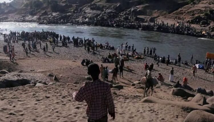 المعارك تتمدد إلى الحدود.. جثث مقاتلي تيغراي تطفو في نهر سيتيت