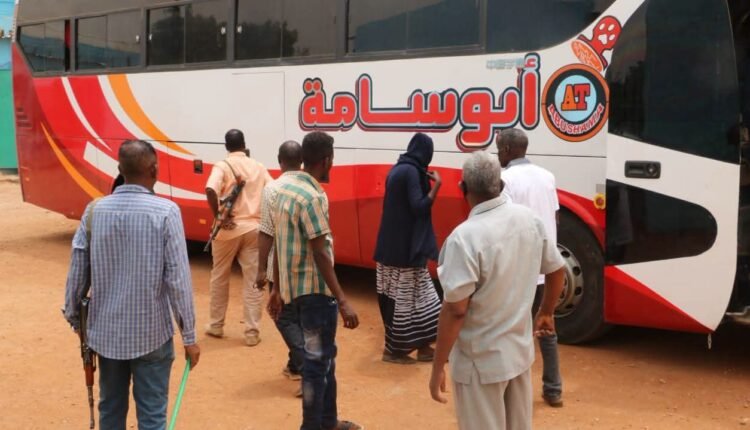 ترحيل 69 أجنبياً وتحذيرات لأصحاب المنازل والعقارات في الخرطوم