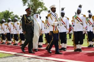 "بالصور" البرهان يتسلم بالقصر الجمهوري أوراق اعتماد السفير السعودي الجديد لدى السودان "بالصور" البرهان يتسلم بالقصر الجمهوري أوراق اعتماد السفير السعودي الجديد لدى السودان
