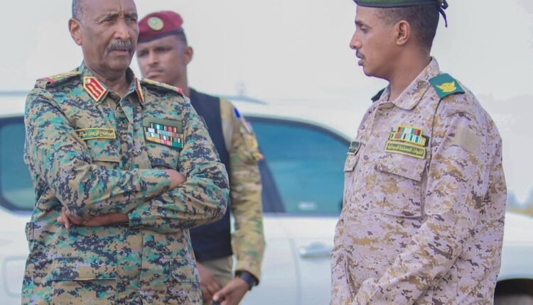 البرهان من المناقل: الحرب لن تنتهي إلا بانتهاء التمرد في كل أنحاء السودان