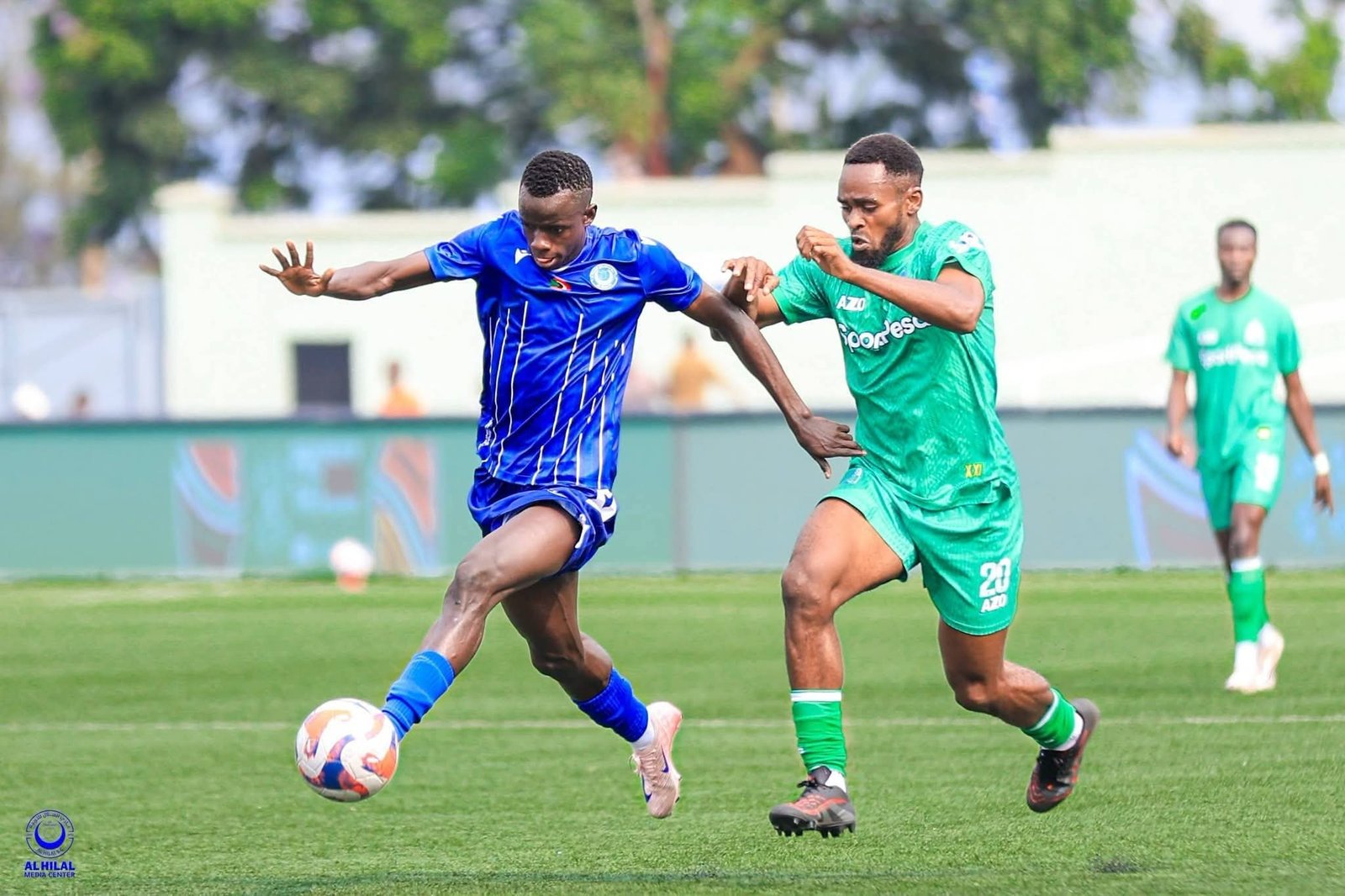 ركلات الترجيح تطيح بأحلام الهلال السوداني في سيكافا وتصعد بـ"جورماهيا" الكيني الى النهائي ركلات الترجيح تطيح بأحلام الهلال السوداني في سيكافا وتصعد بـ"جورماهيا" الكيني الى النهائي
