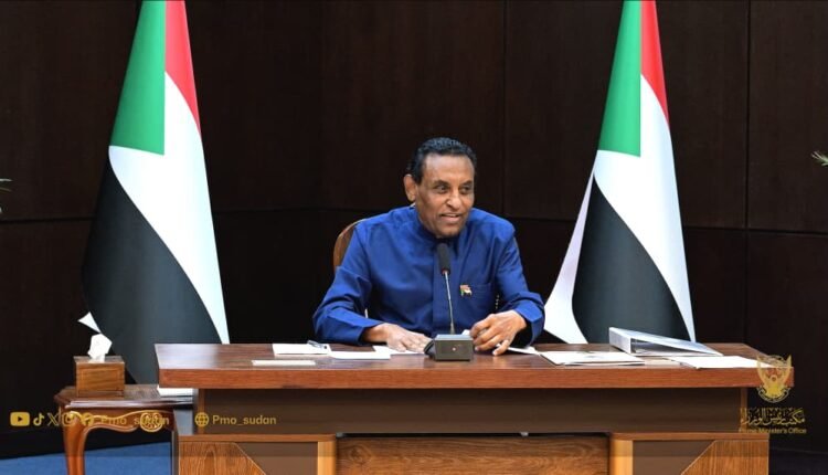 رئيس الوزراء يوجه بتشكيل خلية عاجلة لمعالجة تدهور سعر الصرف وآثاره على معاش السودانيين