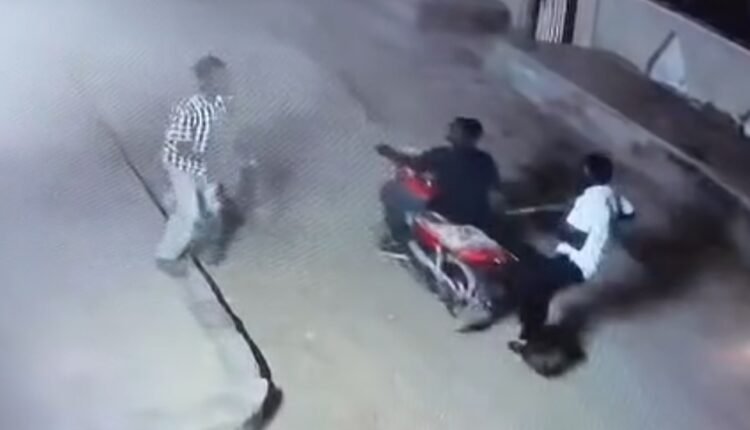 بعد فيديو أثار الجدل.. الشرطة تطيح بعصابة نهب مسلح في أم درمان