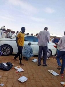 صور من احتفال كنترول الشهادة الثانوية تثير الجدل.. ولجنة المعلمين تعلق ببيان ناري صور من احتفال كنترول الشهادة الثانوية تثير الجدل.. ولجنة المعلمين تعلق ببيان ناري