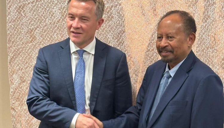 النرويج تدخل على خط الأزمة السودانية.. تفاصيل لقاء حمدوك وكرافيك