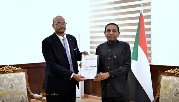 رئيس الوزراء يعتمد نتيجة الشهادة السودانية لعام 2026 تمهيداً لإعلانها