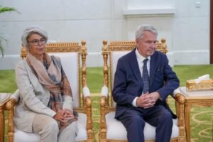 البرهان يلتقي وفد الآلية الخماسية لبحث السلام والعملية السياسية في السودان البرهان يلتقي وفد الآلية الخماسية لبحث السلام والعملية السياسية في السودان