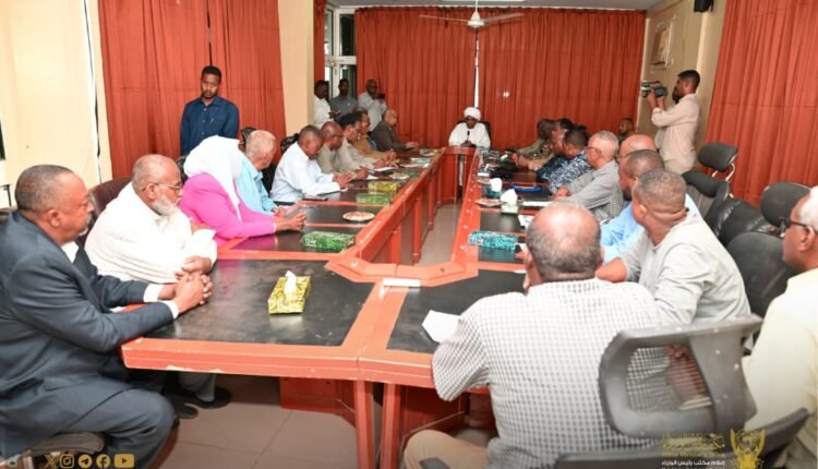كامل إدريس من الخرطوم يعلن تحركاً جديداً لتهيئة الأحياء لعودة المواطنين