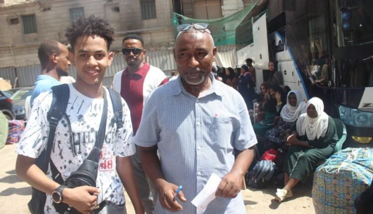 توسيع مواعين نقل السودانيين من مصر إلى البلاد مع تزايد الراغبين في العودة