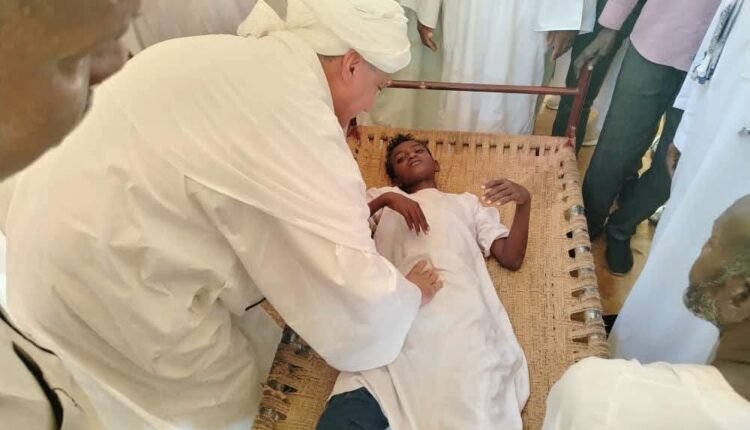 والي الخرطوم يوجه بتشكيل فريق طبي للتقصي في حالات مرضية غريبة انتشرت شرق النيل