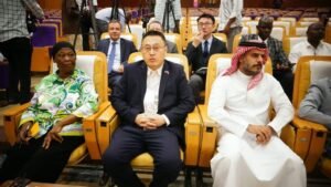 الخارجية السودانية تطلع البعثات الدبلوماسية على هجمات المسيّرات المنطلقة من إثيوبيا الخارجية السودانية تطلع البعثات الدبلوماسية على هجمات المسيّرات المنطلقة من إثيوبيا