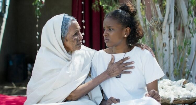 «ملكة القطن».. من حقول السودان إلى منصات التتويج العالمية