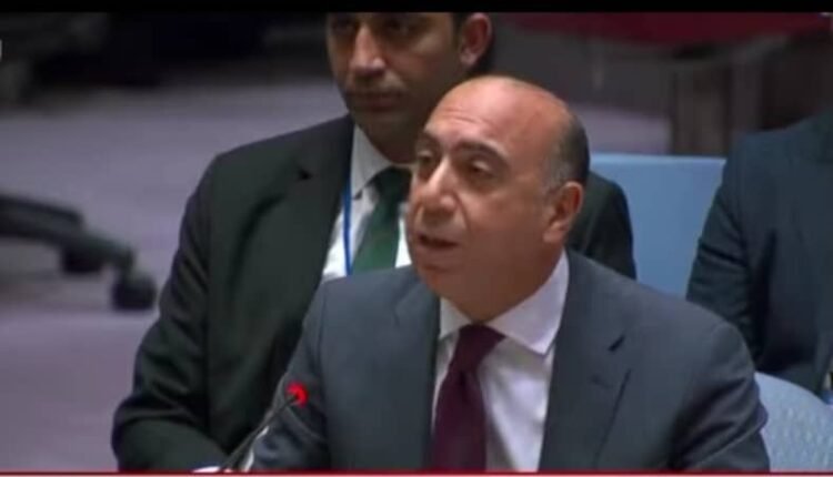 مندوب مصر أمام مجلس الأمن يتهم دولة جارة للسودان بالتورط في دعم هجمات المليشيات بالمسيرات ويحذر من خطورة التصعيد العسكري واستهداف المدنيين